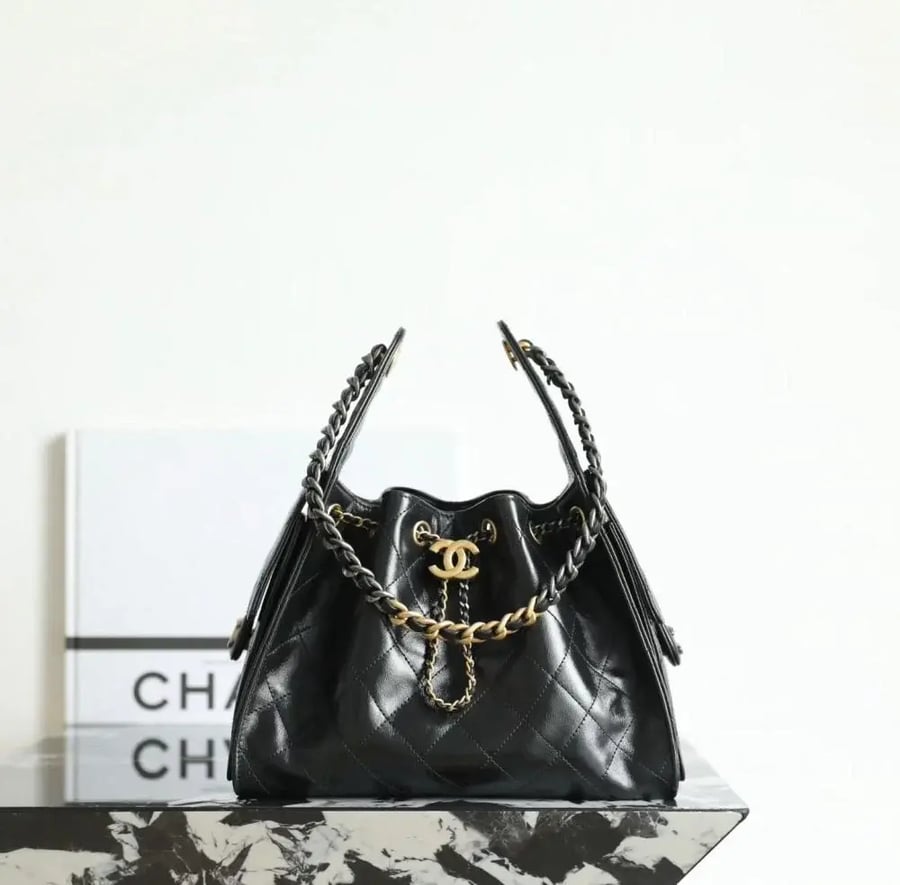 CHANEL 25 SMALL HANDBAG