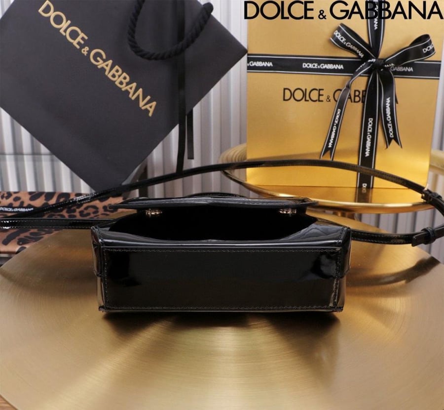 D&G Logo Patent Top Handle