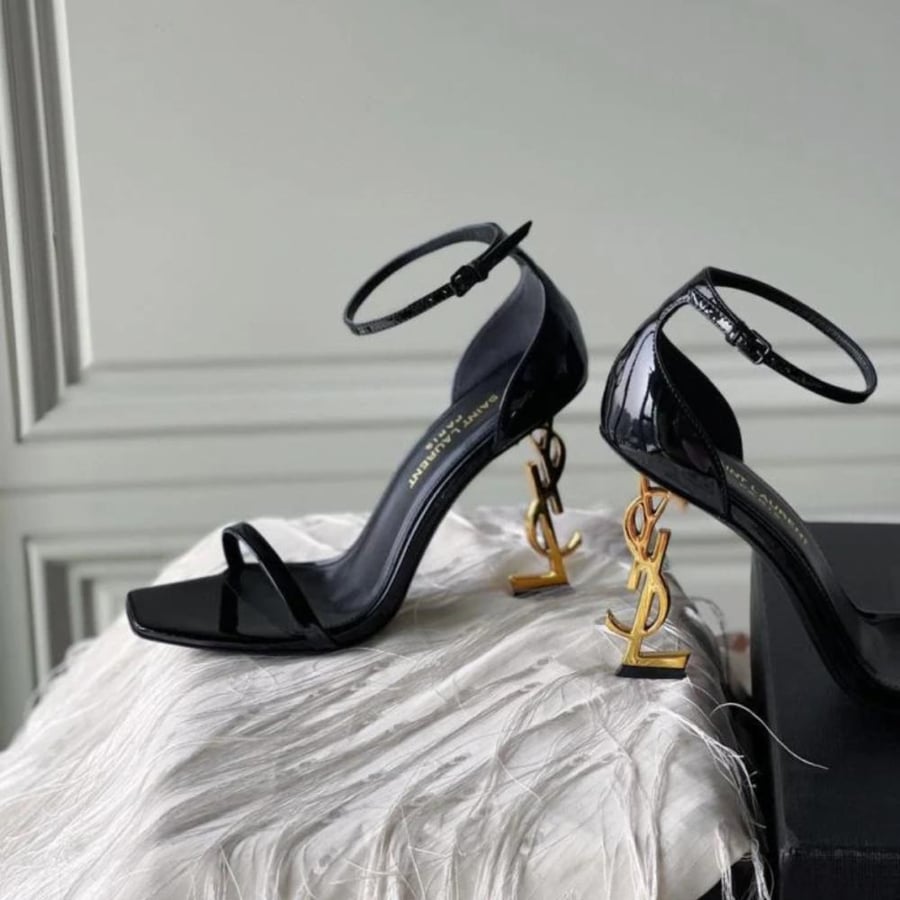 Opyum sandals in patent leather
