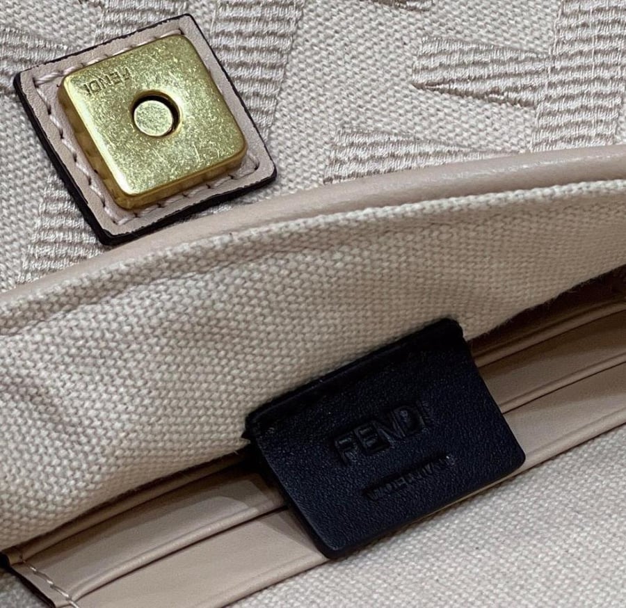 Fendi Baguette Mini