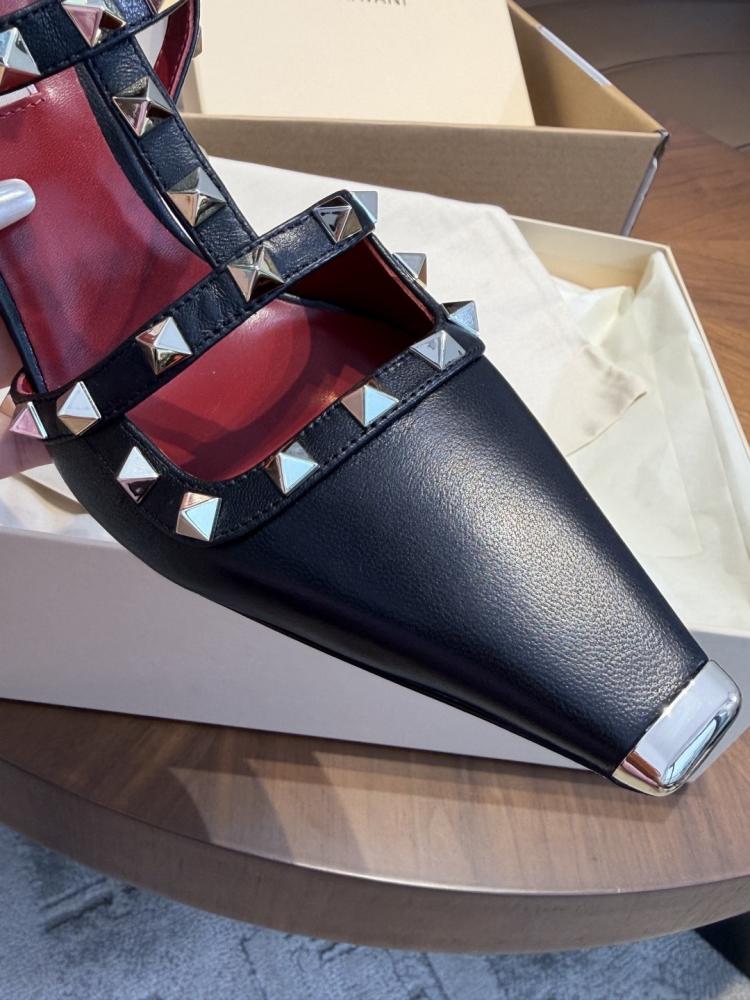 Rockstud 100 Pumps in Kidskin Leather
