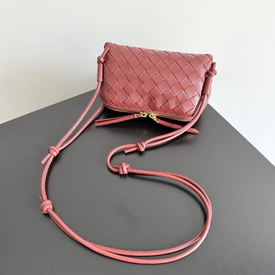Concert Pouch in Intrecciato Leather