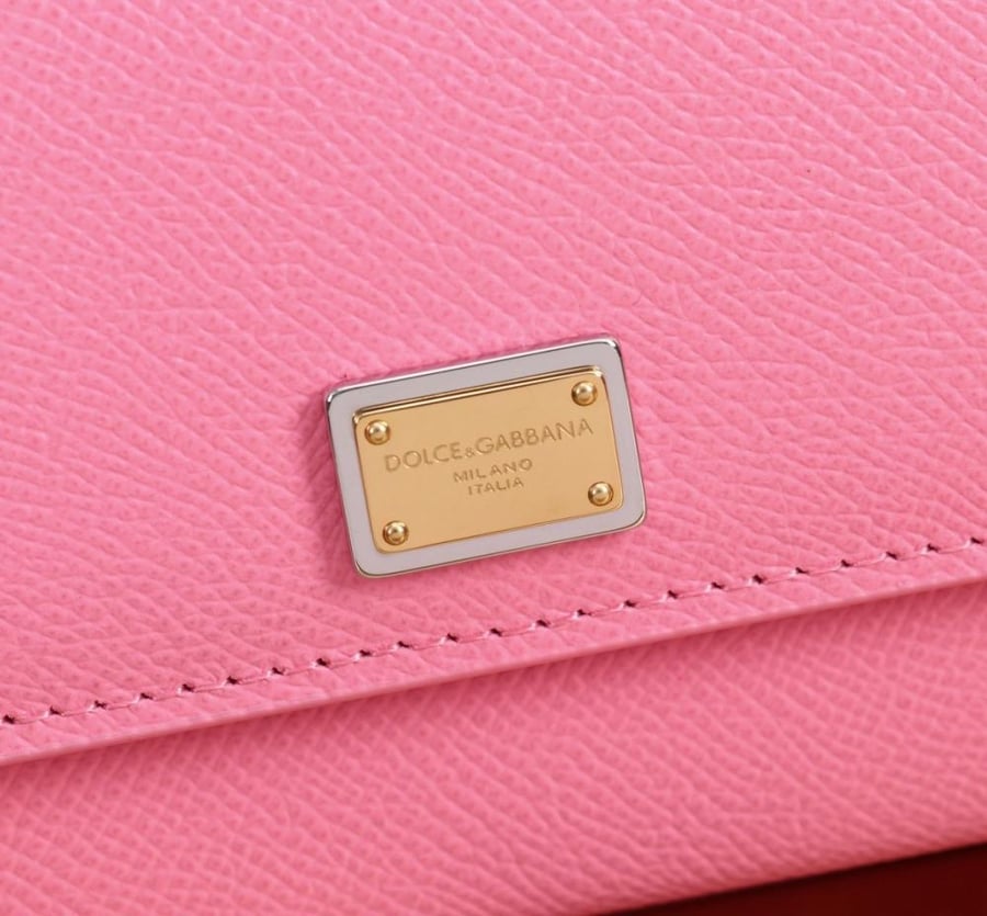 D&G mini wallet on chain