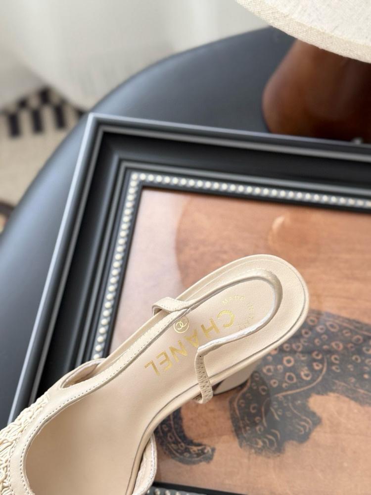 Chanel Slingback pumps