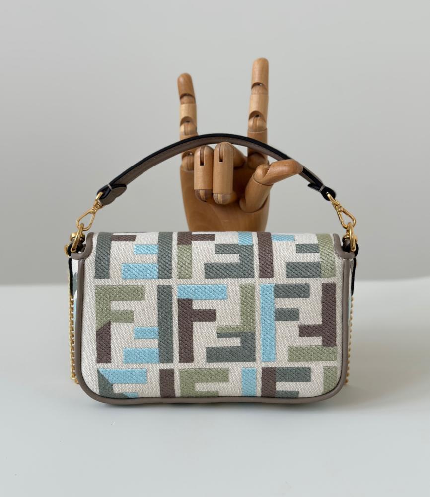 Fendi Baguette Mini