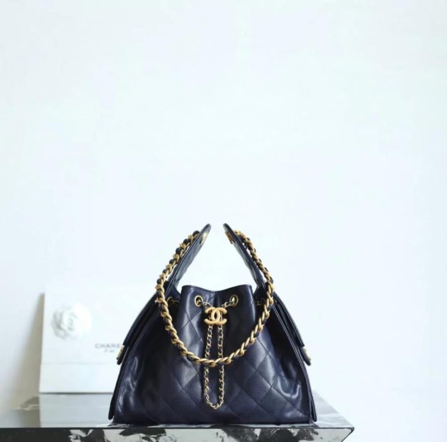 CHANEL 25 SMALL HANDBAG
