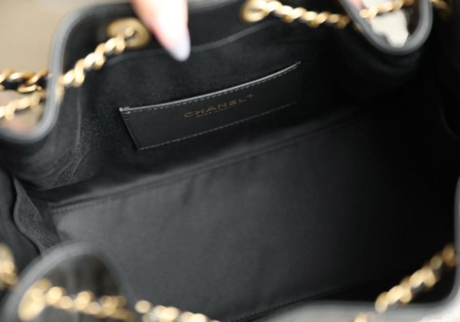 CHANEL 25 SMALL HANDBAG