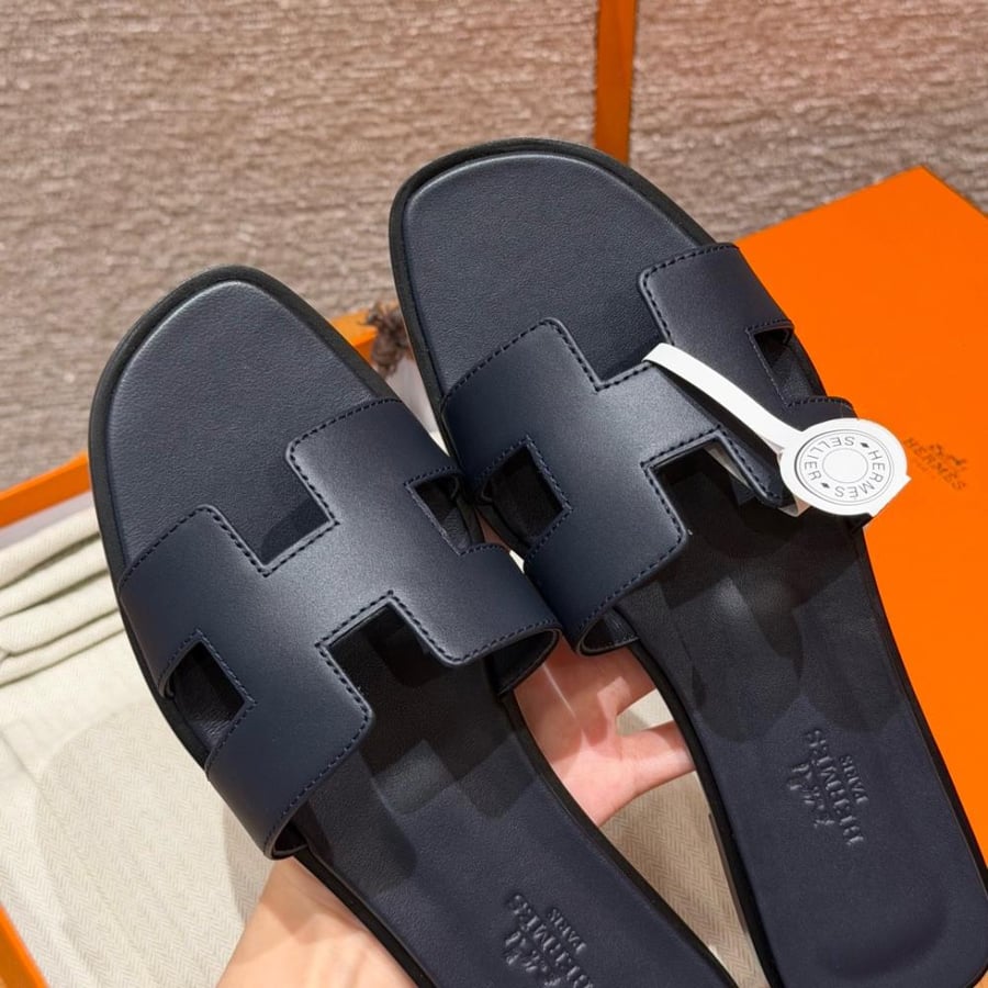 #52 Oran Sandal