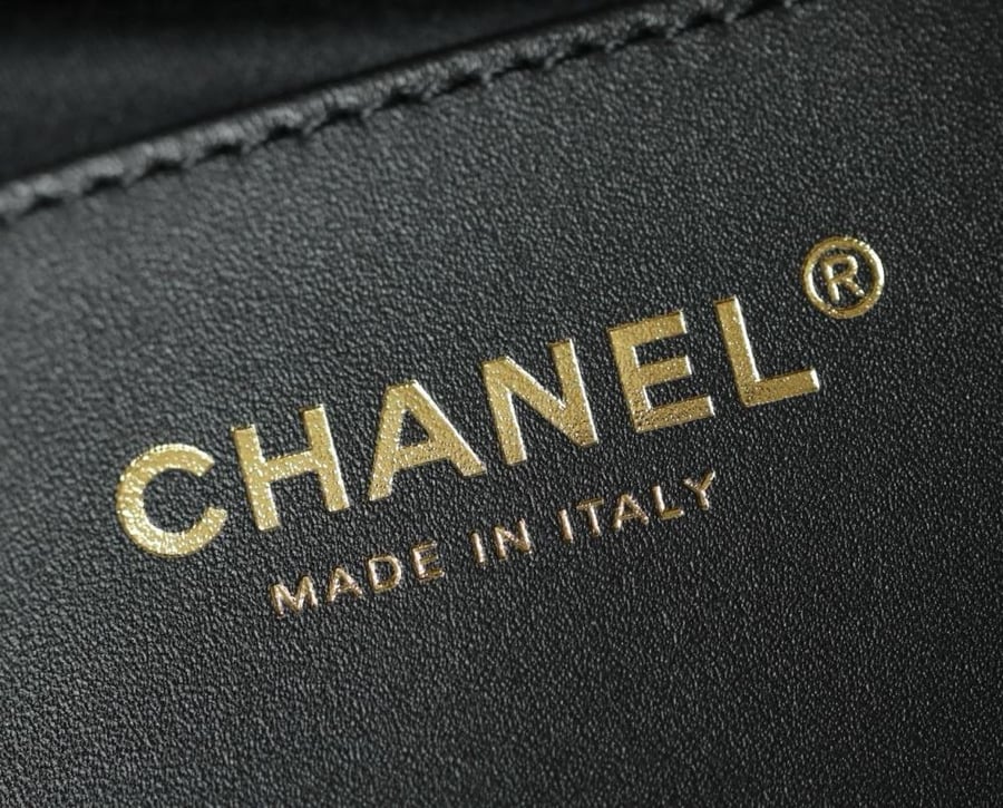 CHANEL 25 SMALL HANDBAG