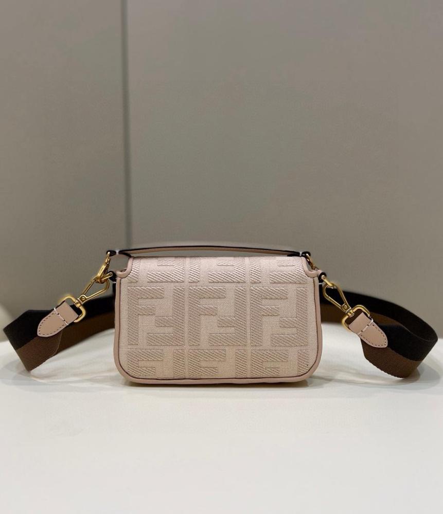 Fendi Baguette Mini