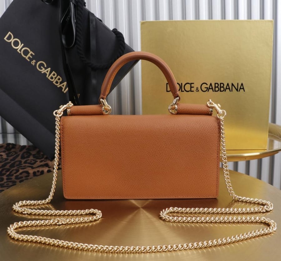 D&G mini wallet on chain