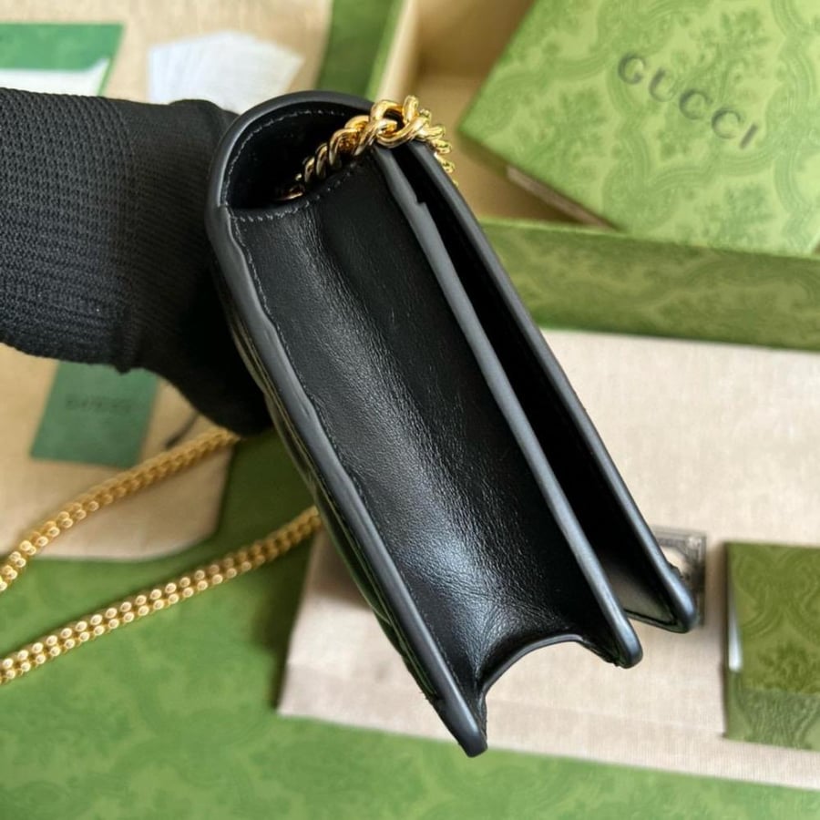 GG Matelassé Chain Wallet in Leather