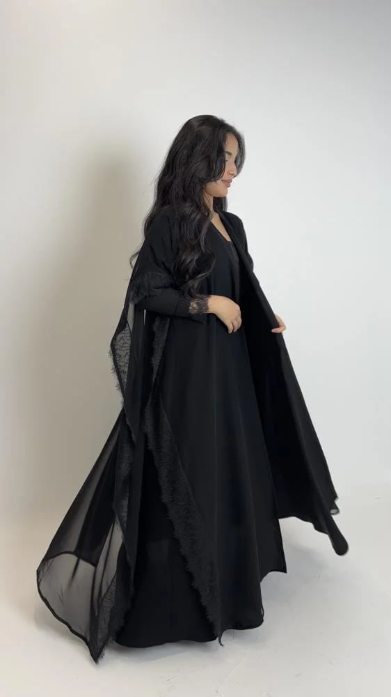 Rinad abaya