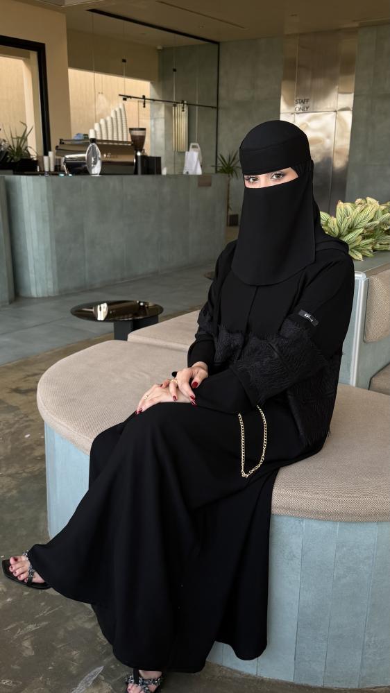 عباية غيداء