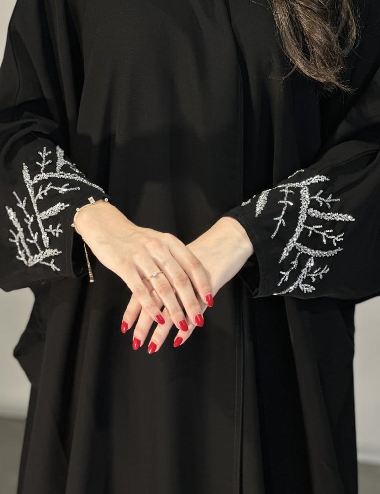 Abaya collar