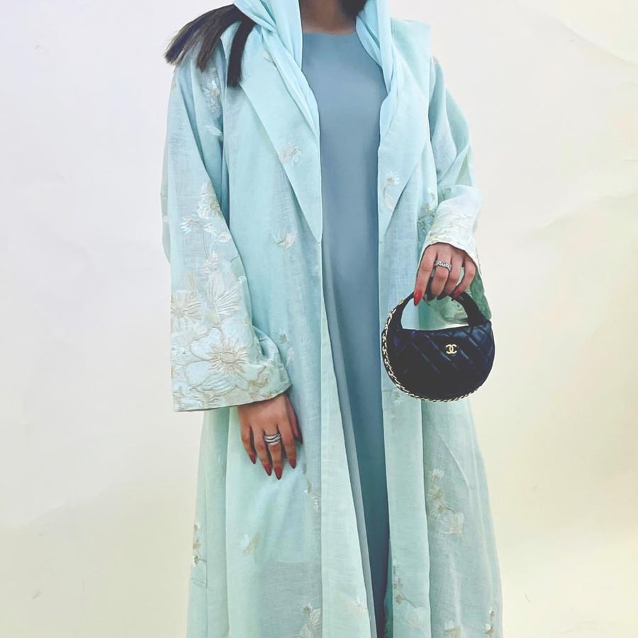 Mouj abaya, turquoise color, Tiffany, embroidered, flared story, with a matching headscarf in the same color