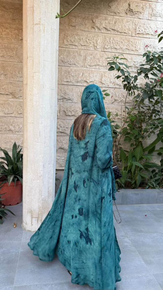 Marble abaya.. full chiffon lined with plain cotton, with chiffon headscarf, A-line cut