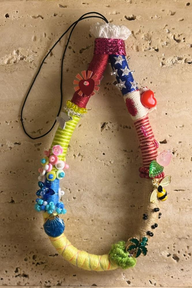 Handmade Beaded Phone Chain - ميدالية جوال
