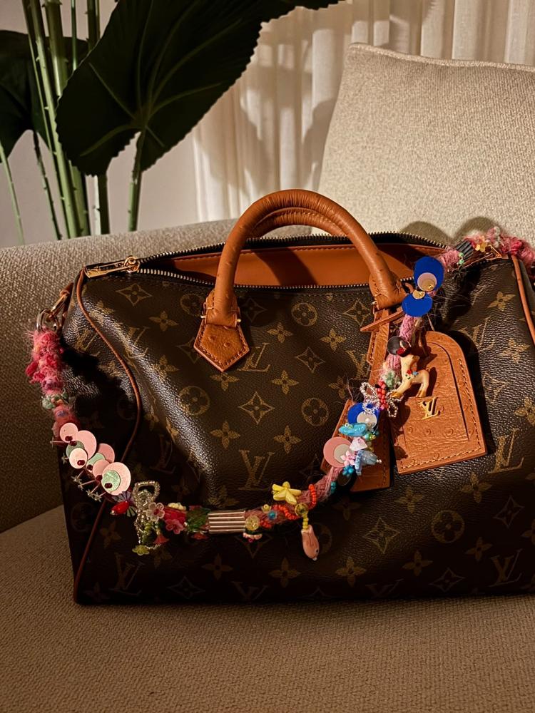 Handmade Beaded Bag Stap