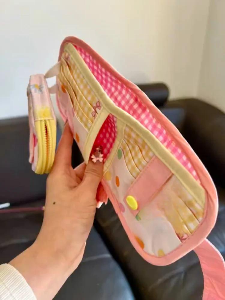 محفظة نسائية صغيرة قماش