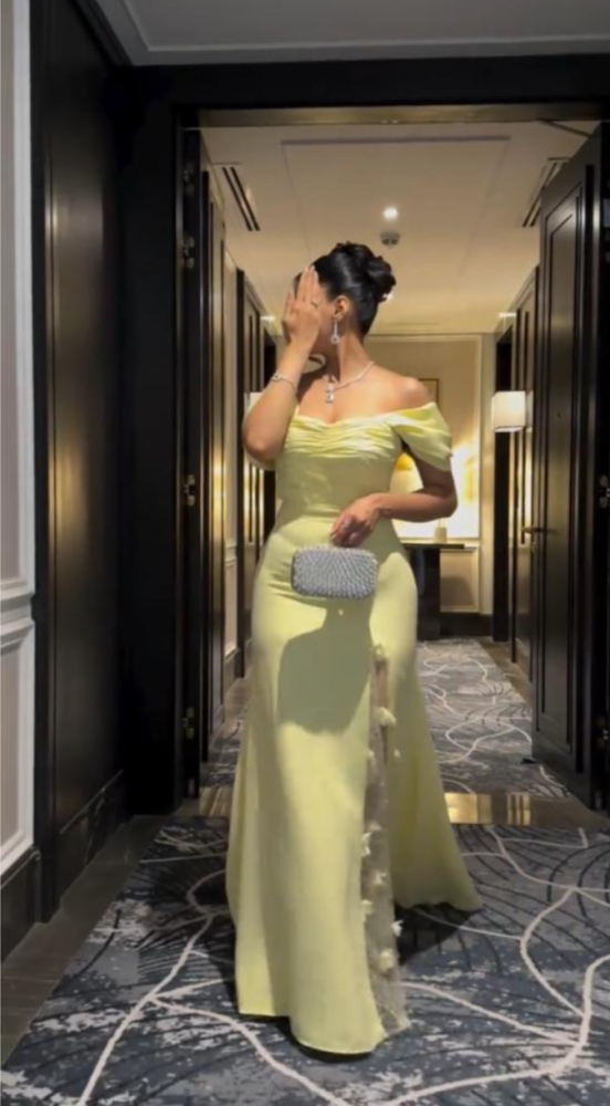 Dress (Atyaf)