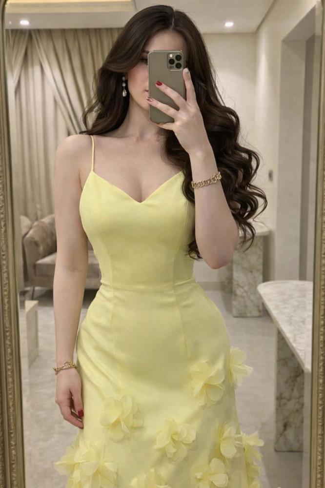 Yellow dress with flowers