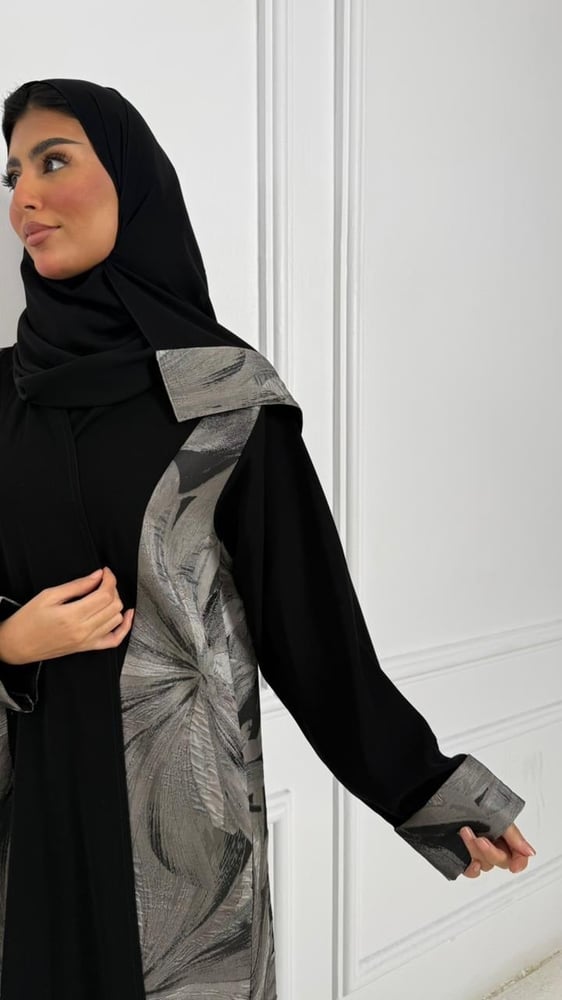 عباية أفراح - إطلالة فخمة للمناسبات السعيدة - عبايات خمائل