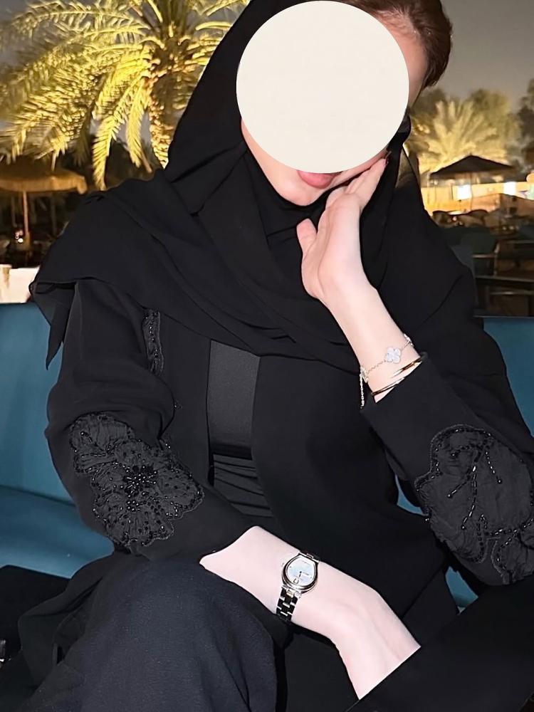 عباية صيفية بتصميم جديد - عبايات ساره