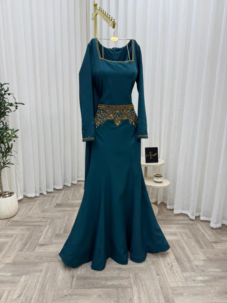 فستان سهره باربي وتطريز