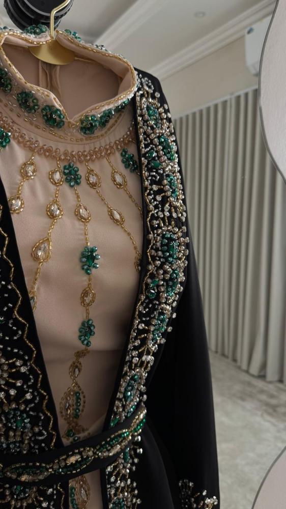 جلابية تطريز