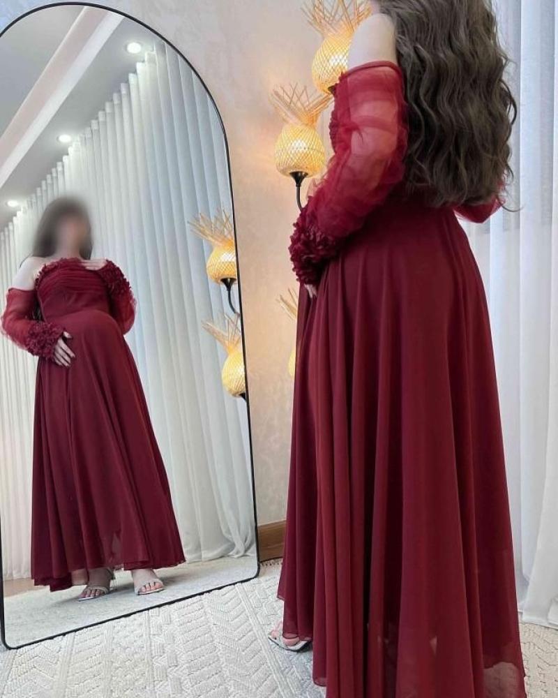 فستان حمل بريش أنيق