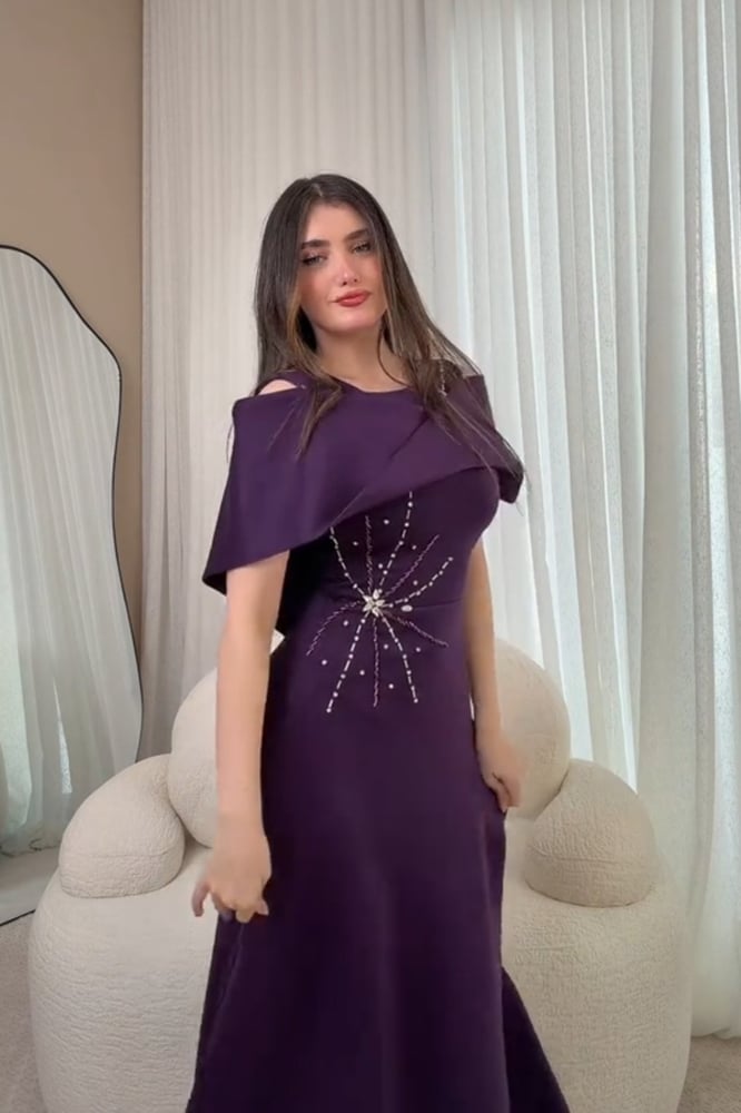 فستان سهره قصير بتطريز كلفه