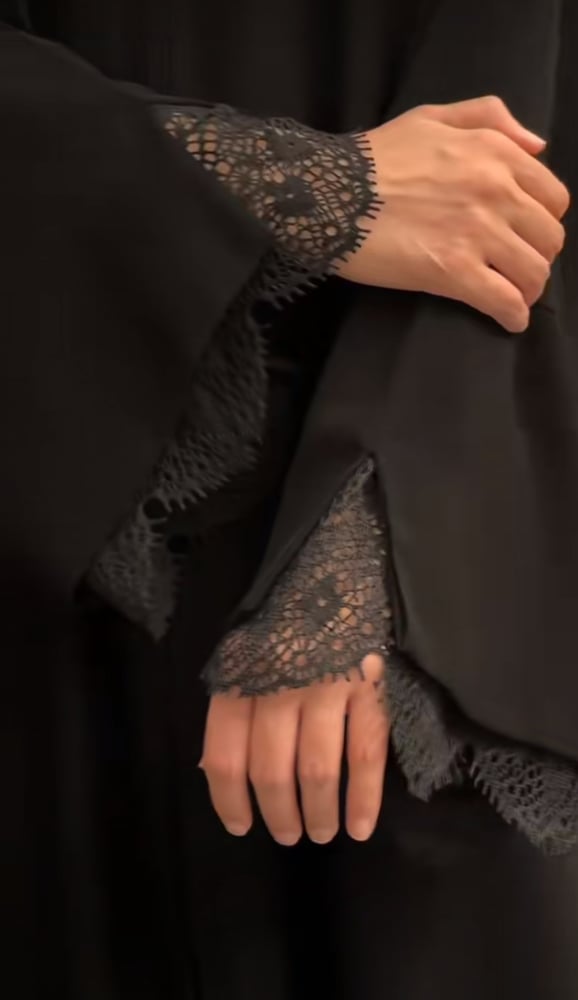 عبايه هيلا الأكثر طلبًا