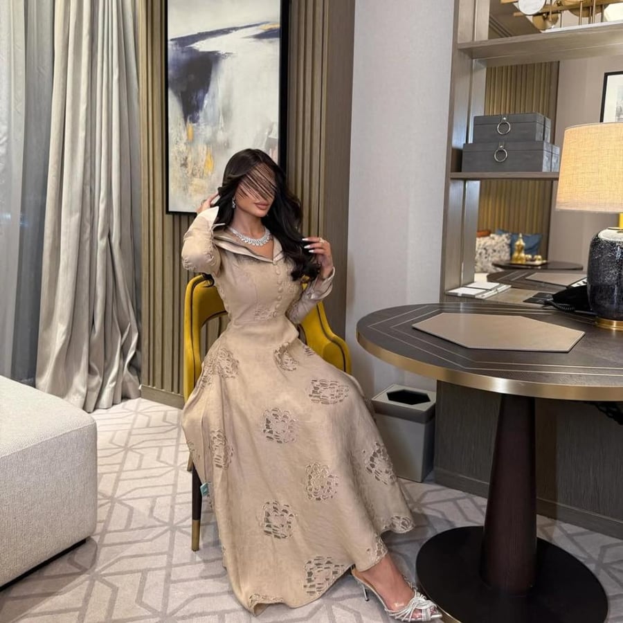 فستان سهره ملكي بيج