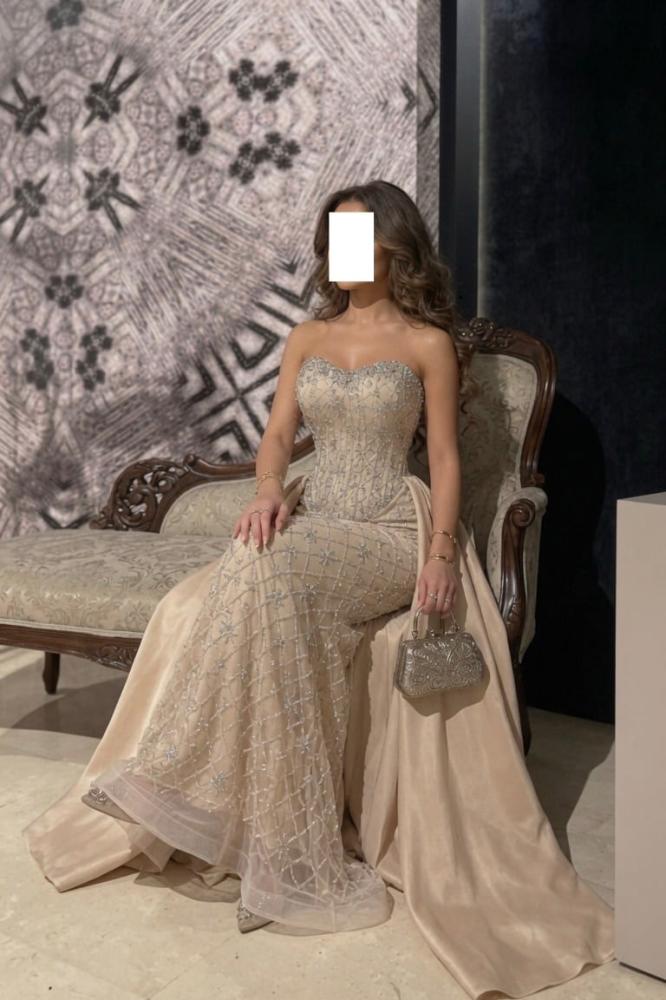 فستان سهرة شامبين ملكي بكاب جانبي