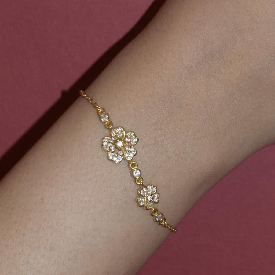 Golden flower bracelet