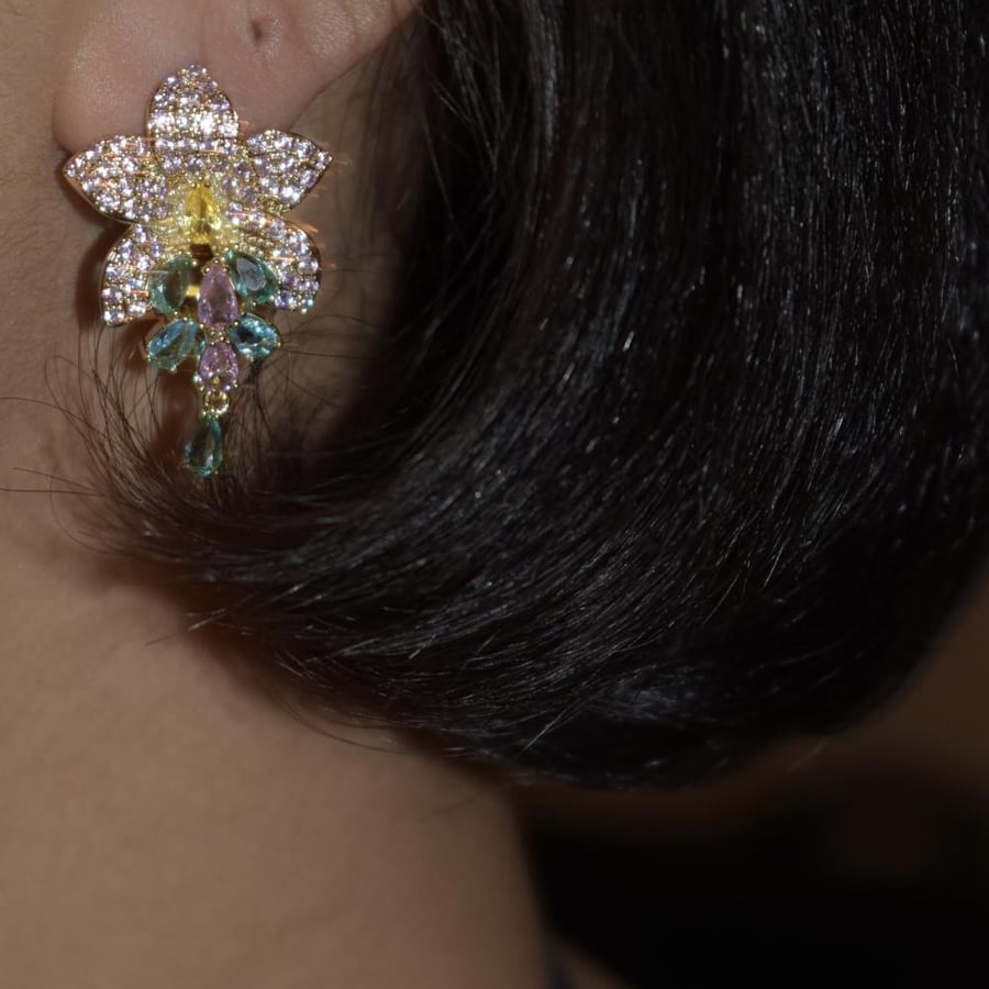 Lilac earring