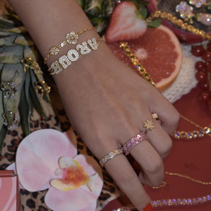 customized name bracelet
