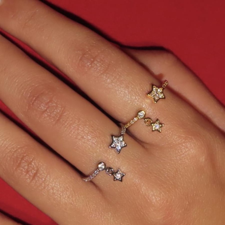Tiny star ring