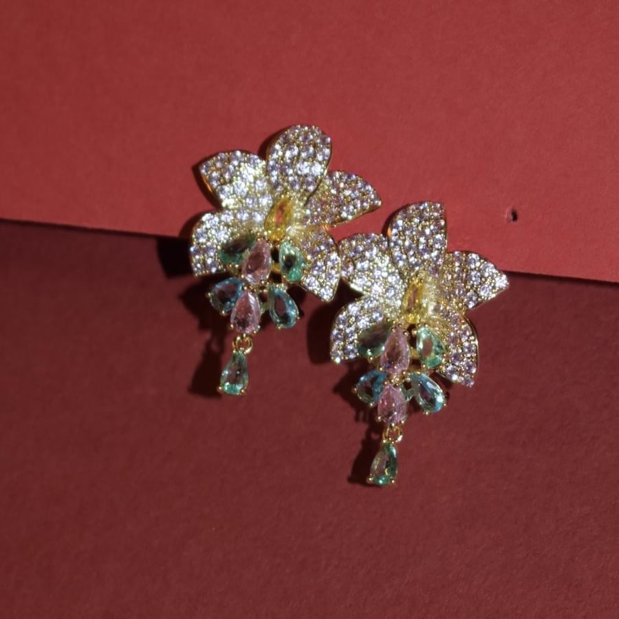 Lilac earring