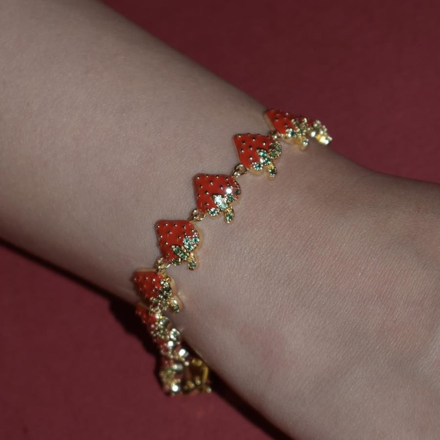 Strawberries bracelet
