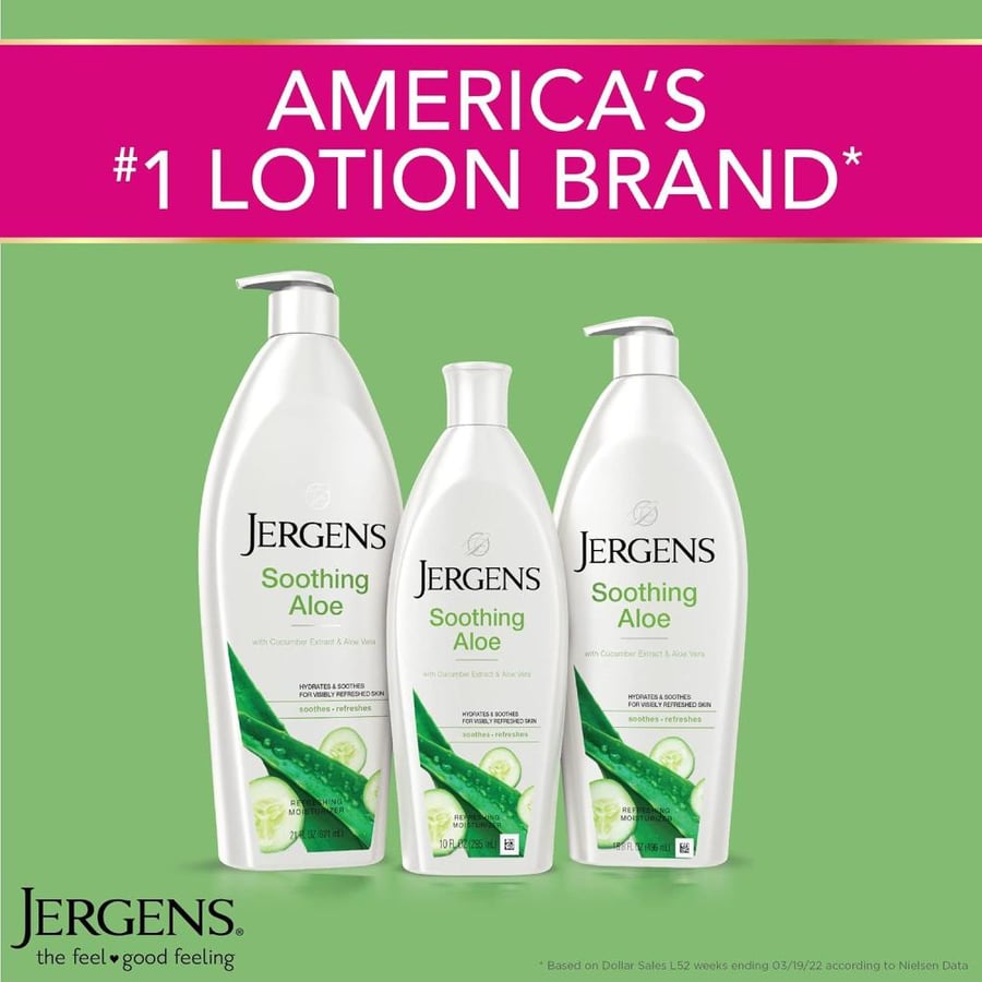 Jergens Soothing Aloe Refreshing Body Lotion, Aloe Vera Body and Hand Moisturizer, 21 Fl Oz, Illuminating Hydralucence Blend, with Cucumber Extract, Dermatologist Tested