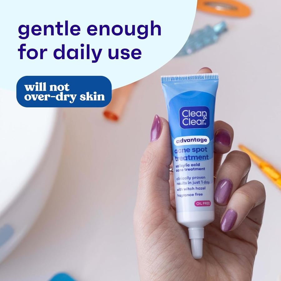 Clean & Clear Advantage Acne Spot Treatment, Oil Free Acne Treatment with Salicylic Acid, Witch Hazel, and BHA, Gel Pimple Cream for Adults and Teens, Witch Hazel & Salicylic Acid Medication,.75 oz