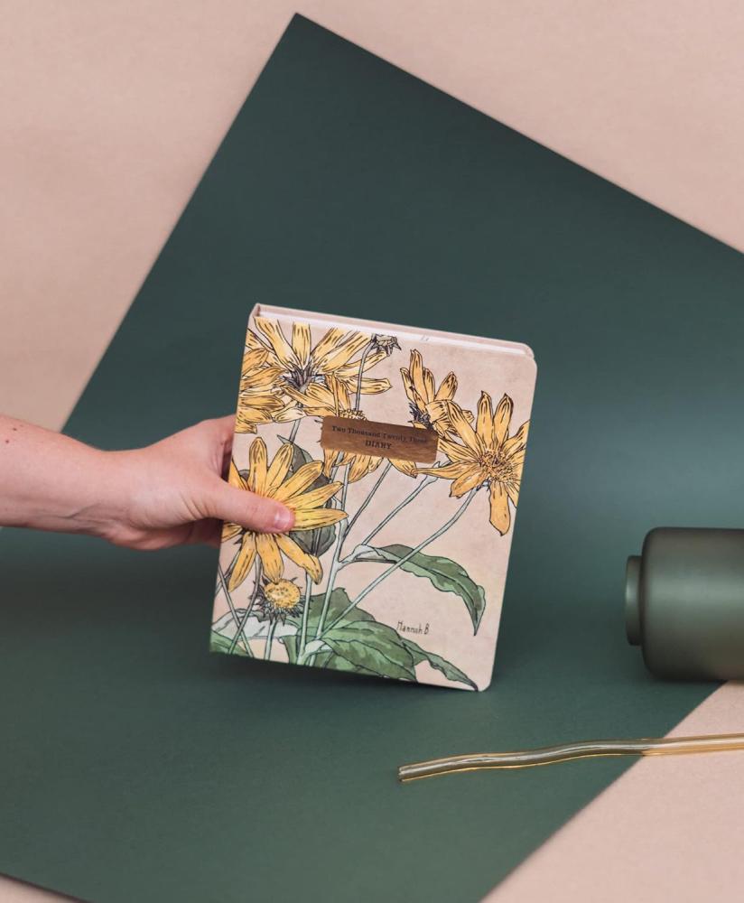 Kokonote Flowers By Hannah Borger Diary 2023 | 6.3 x 7.8 inches -16.5 x 20 cm | Academic Diary Week To View | With Stickers | Cute Stationery | 2023 Diary