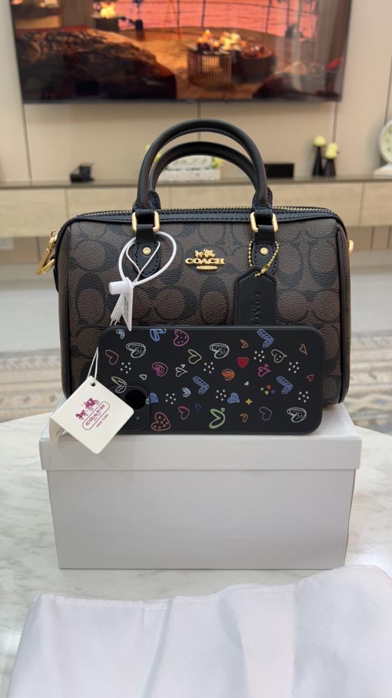 شنطة كوتش _ عنابي