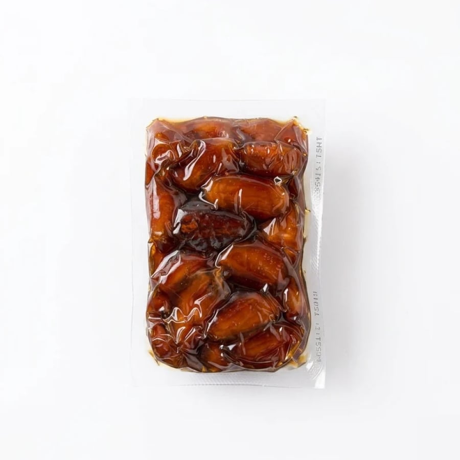 4 cartons of dates (weight of the package a quarter kilogram)