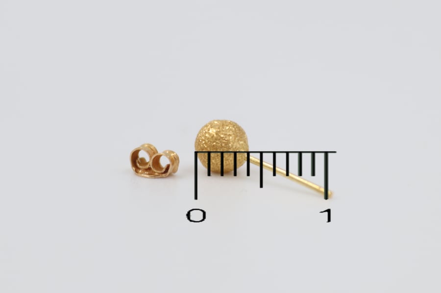 حلق كروي عيار 18