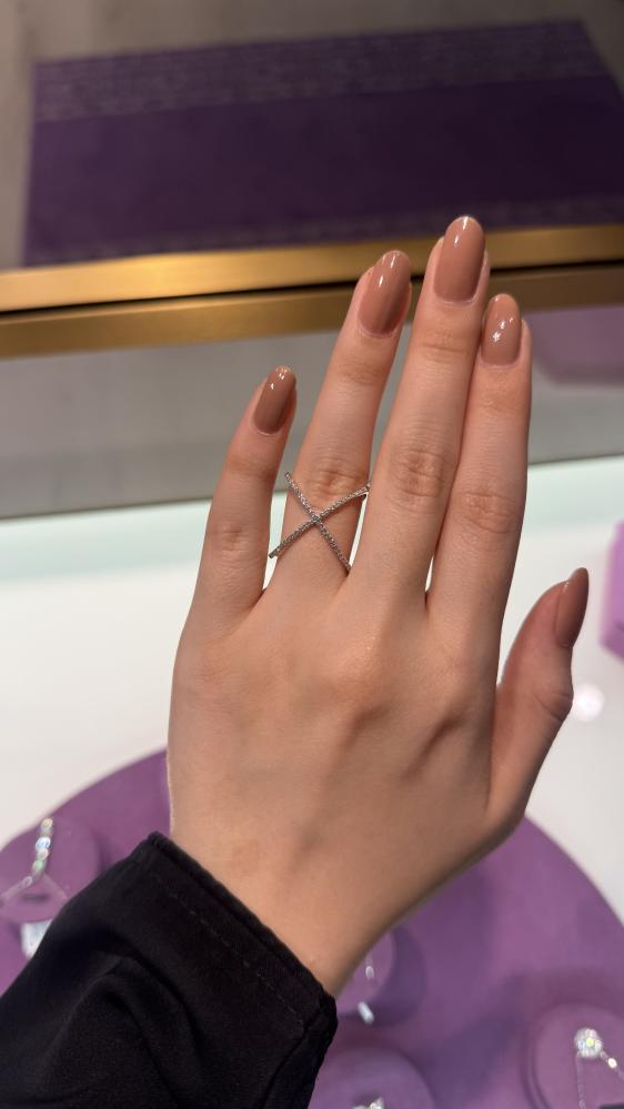 “X” SHAPED RING