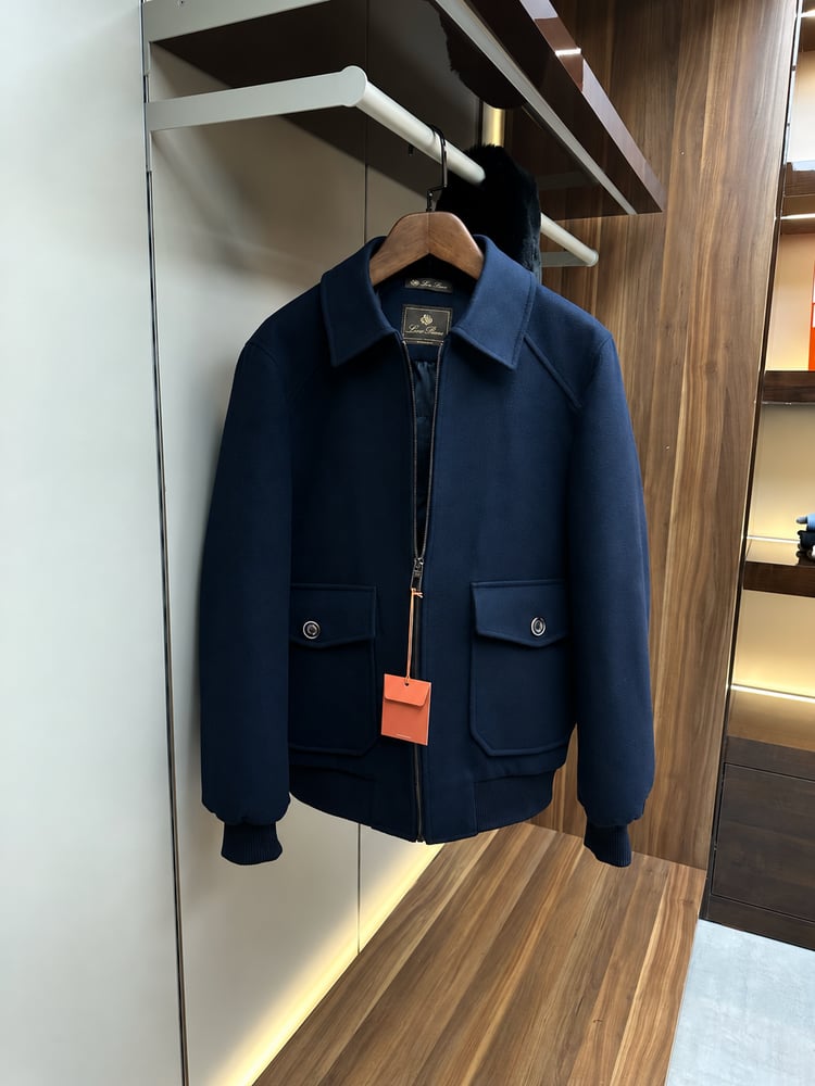 جاكيت لورو بيانا رجالي كحلي بياقة فرو | Loro Piana Navy Fur Collar Jacket