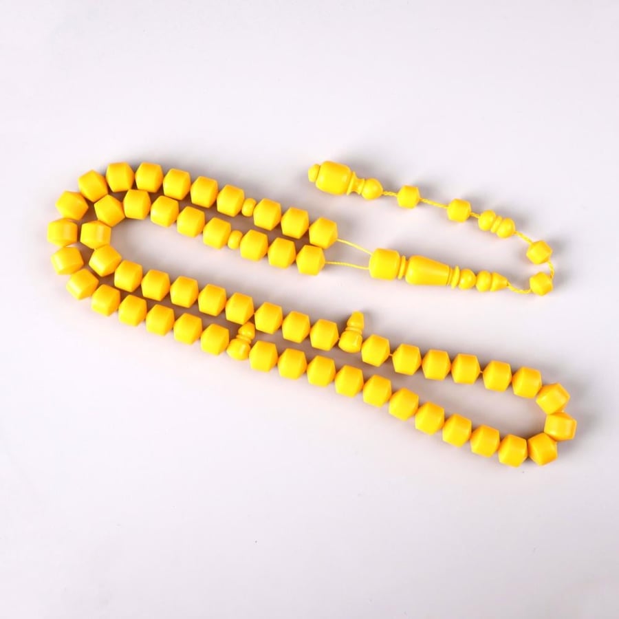 مسبحة صفراء